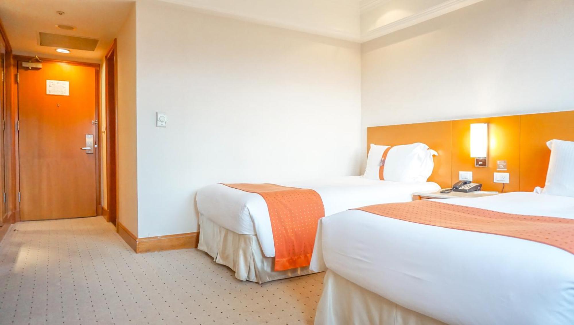 Hione Holiday Hotel تايبيه الغرفة الصورة