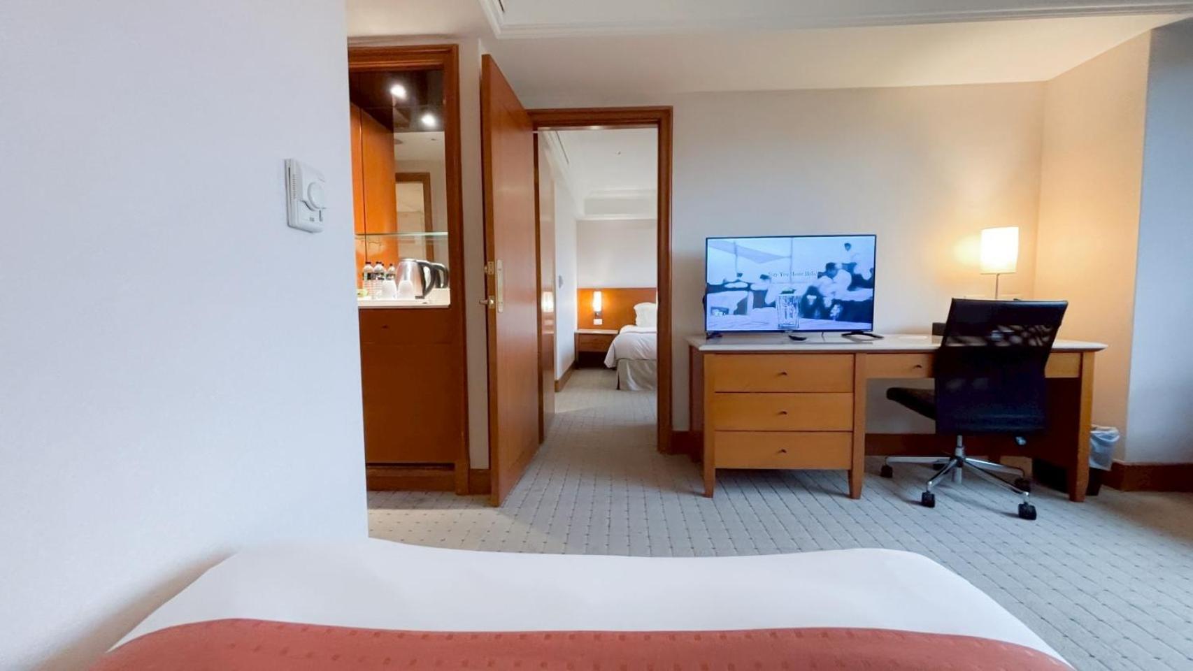 Hione Holiday Hotel تايبيه المظهر الخارجي الصورة