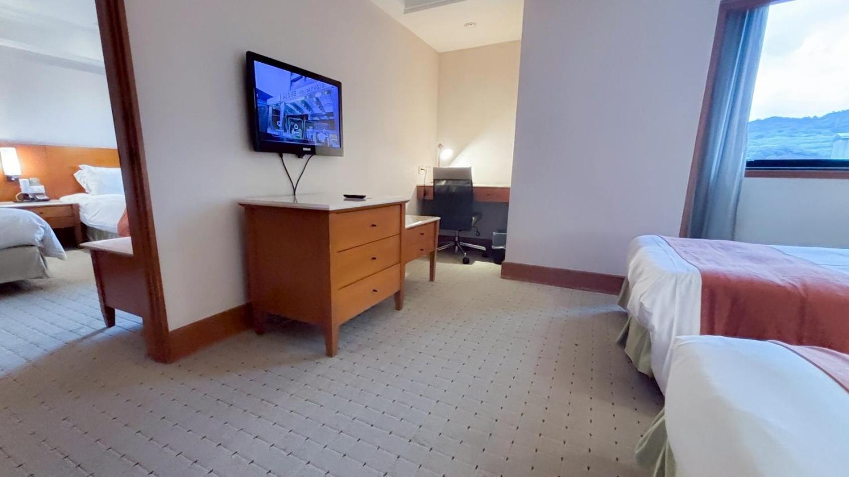 Hione Holiday Hotel تايبيه المظهر الخارجي الصورة