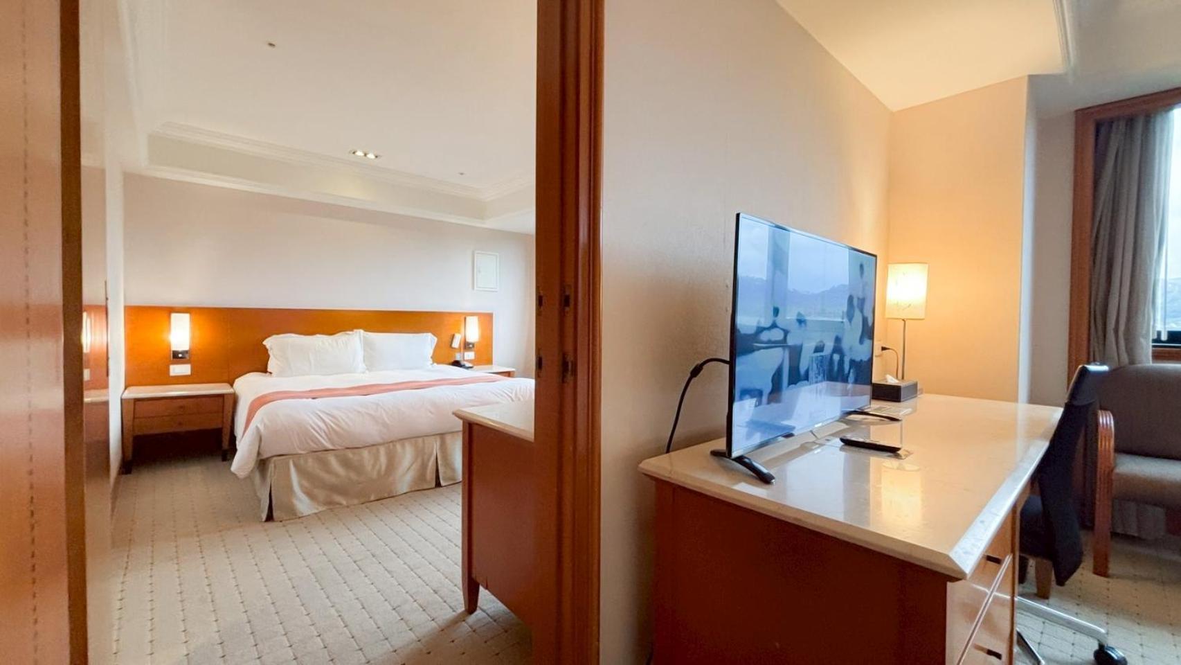 Hione Holiday Hotel تايبيه المظهر الخارجي الصورة