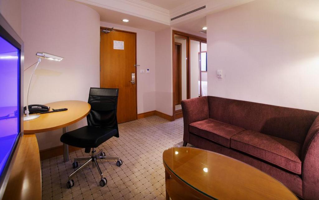 Hione Holiday Hotel تايبيه الغرفة الصورة